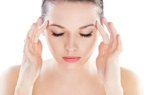 6 động tác giúp giảm sụp mí mắt