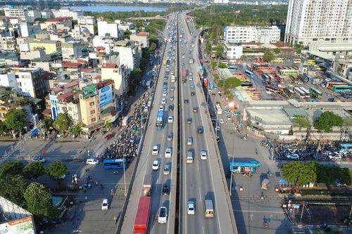 Đường vành đai 3 trên cao ùn tắc, cách nào để lưu thông thuận lợi?