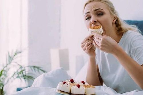 8 dấu hiệu cảnh báo bạn đang ăn quá nhiều carbohydrate tinh chế