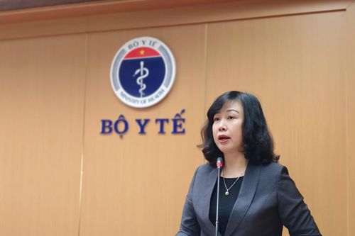 Bộ trưởng Y tế: Giờ người dân rất hoang mang, ra đường không biết đâu là hàng giả, hàng nhái