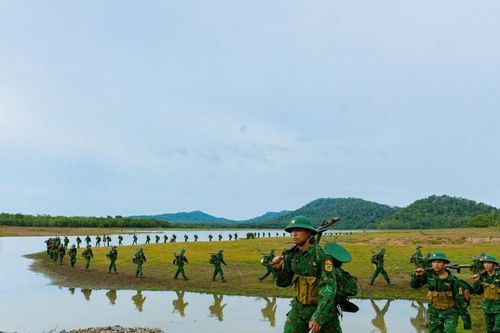 Biên giới mãi trong trái tim người lính biên phòng