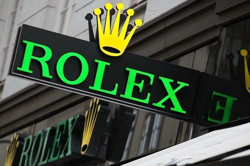 Rolex rời con phố đắt đỏ nhất thế giới