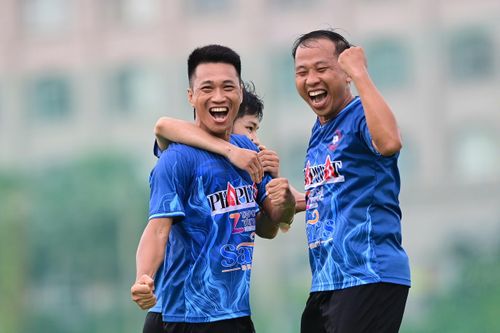 Báo Pháp Luật TP.HCM - Znews tạo kỳ tích ở Press Cup 2025