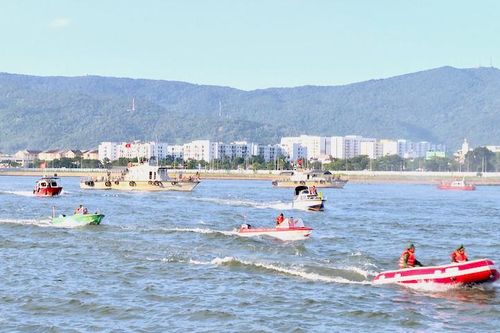 Siết chặt an ninh trên sông Hàn, bảo vệ tuyệt đối Lễ hội pháo hoa quốc tế 2025