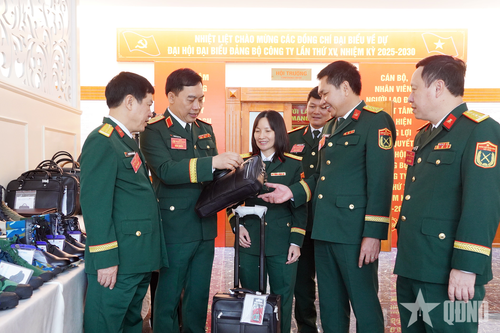 Công ty Cổ phần 32 cần phấn đấu là doanh nghiệp mạnh trong ngành giày da