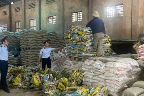 Nghịch lý xử phạt phân bón giả