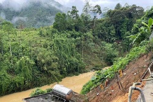 Mưa lớn gây ngập úng, sạt lở cục bộ tại Tuyên Quang