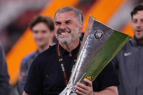 HLV Postecoglou được thưởng lớn khi giúp Tottenham vô địch Europa League