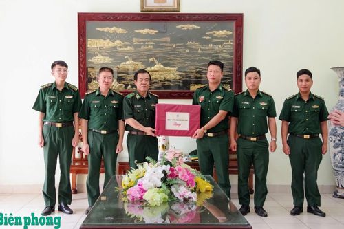 Trung tướng Lê Đức Thái thăm, kiểm tra các đơn vị thuộc BĐBP thành phố Hải Phòng
