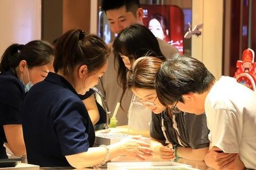 Giới trẻ Trung Quốc thuê vàng cưới