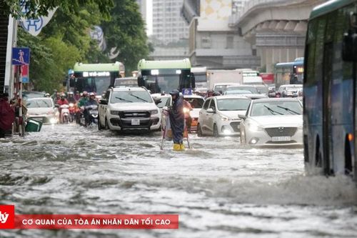 Hà Nội chiều 23/5 tiếp tục mưa to
