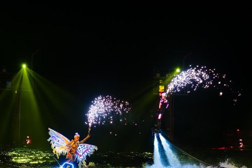 'Show diễn tại Cát Bà đạt kỷ lục chưa từng có tiền lệ của Guinness thế giới'