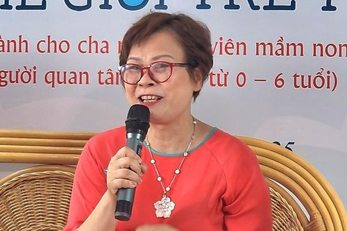 Con gái nhạc sĩ Phạm Tuyên mừng vì tác phẩm của mẹ đến với công chúng