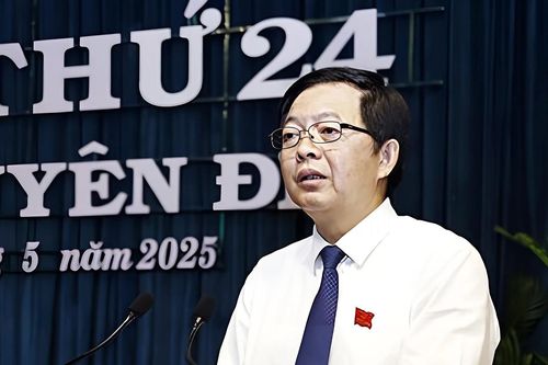 Bí thư huyện xuống làm bí thư xã khó tránh khỏi tâm tư
