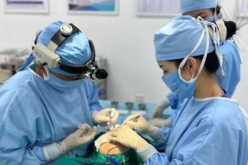 Làm đẹp nhanh gọn, giá rẻ: 'Giấc mơ' tàn chỉ sau một đêm