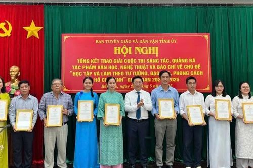Học và làm theo Bác: Nhân rộng những cá nhân, tập thể, mô hình hay, cách làm sáng tạo