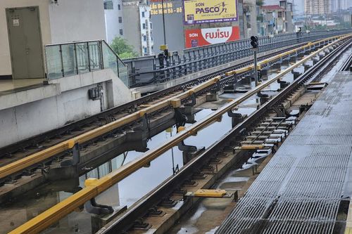 Phản hồi tình trạng nước chảy lênh láng trên tuyến metro Cát Linh - Hà Đông