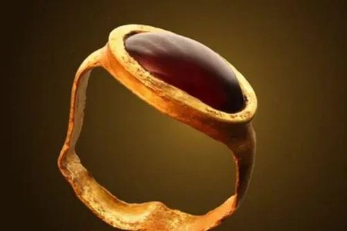 Phát hiện chiếc nhẫn vàng 2.300 năm tuổi tại Israel: Manh mối về một nghi lễ trưởng thành thời Hy Lạp hóa