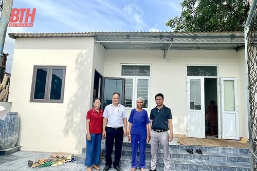 Niềm vui trong những ngôi nhà mới