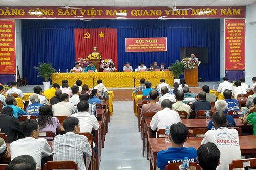 Đại biểu HĐND tỉnh An Giang và huyện tiếp xúc cử tri huyện Phú Tân