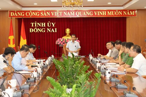 Trước ngày 1-8 giải phóng ít nhất 90% mặt bằng của 180 hécta đất tại Khu công nghiệp Biên Hòa 1, không lùi thời hạn
