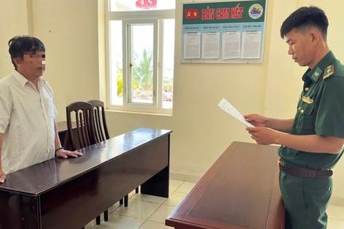Bị tước chứng chỉ, phạt hơn 150 triệu đồng vì khai thác sai vùng biển cho phép