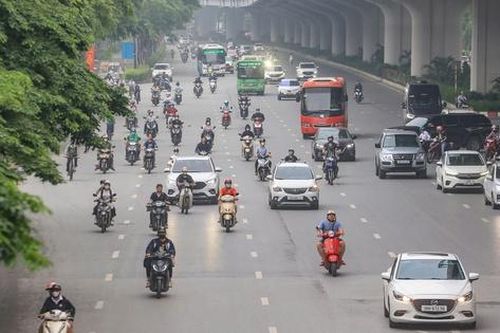 Cận cảnh những tuyến đường sắp được phân làn cứng ở Hà Nội