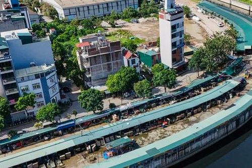 Chủ tịch Hà Nội phê bình quận Hà Đông, yêu cầu xem xét trách nhiệm vụ chợ La Khê