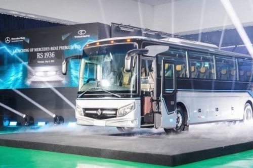 Thaco Auto xuất khẩu xe bus Mercedes-Benz sang Thái Lan