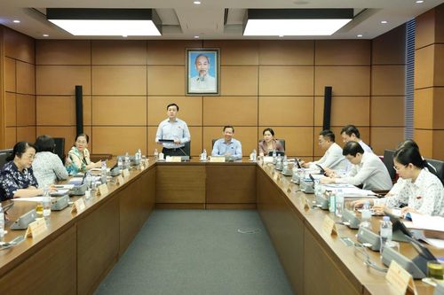 Cải cách thể chế, đầu tư hạ tầng tạo động lực tăng trưởng bền vững