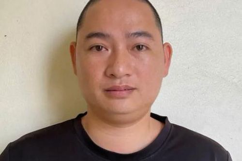 Khởi tố 2 đối tượng 'chăn dắt', cưỡng đoạt tài sản của nữ nhân viên phục vụ quán Karaoke