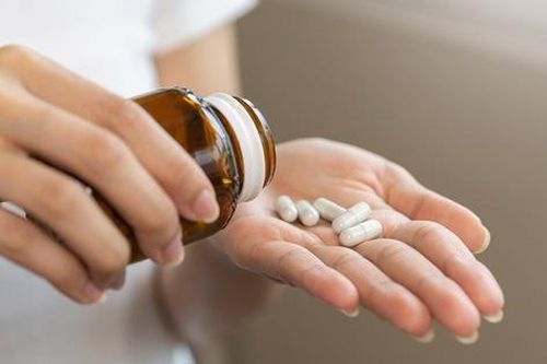 Không tùy tiện sử dụng glutathione làm trắng da