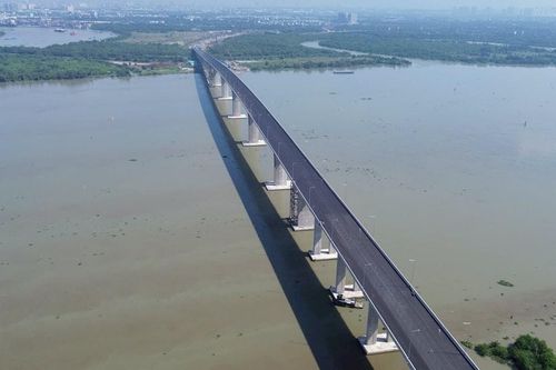 Dự án cầu 'đón đầu' sáp nhập