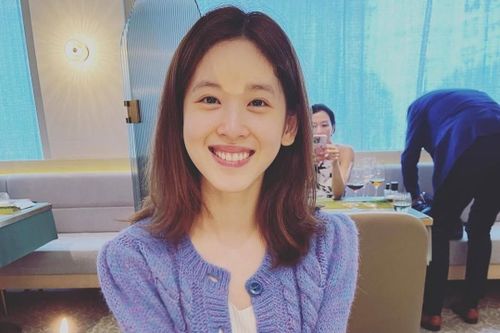 Mặt mộc gây sốt của 'hot girl trà sữa' Chương Trạch Thiên