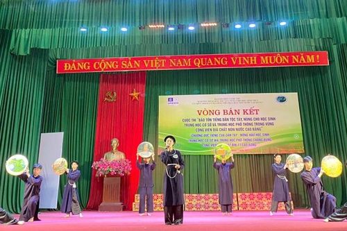 Gìn giữ, phát huy ngôn ngữ dân tộc trong giới trẻ vùng non nước Cao Bằng