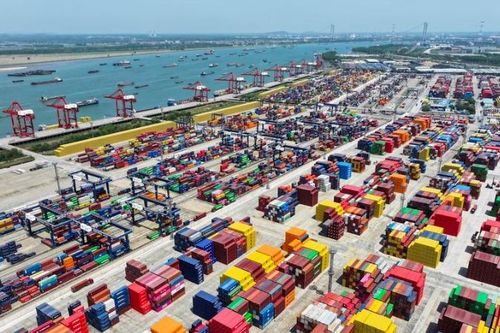 Những mảng màu đan xen của kinh tế thế giới