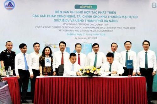 Ký kết biên bản hợp tác phát triển các giải pháp công nghệ tài chính cho FTZ Đà Nẵng