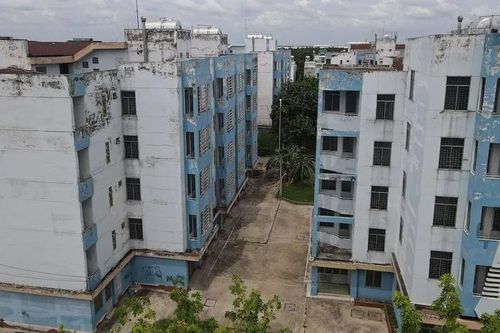 Nghiên cứu đánh thuế đối với đất hoang hóa, dự án bất động sản chậm triển khai