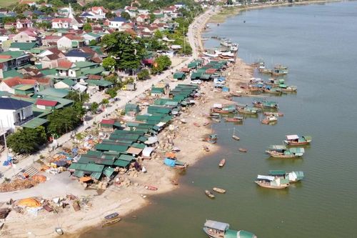 Ngọt ngào vị hến sông La