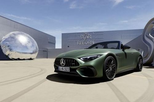 Cận cảnh siêu xe mui trần Mercedes-AMG SL 63 S E Performance vừa về Việt Nam, giá dự kiến 12,29 tỷ đồng