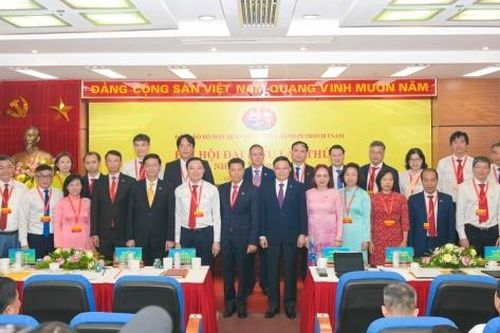 Chủ tịch Lê Mạnh Hùng: Đảng bộ BMQL&ĐH là hạt nhân chính trị, quyết định sự thành công của Petrovietnam