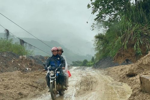 Nhiều năm cống hiến ở vùng đặc biệt khó khăn, công chức xã băn khoăn về phụ cấp