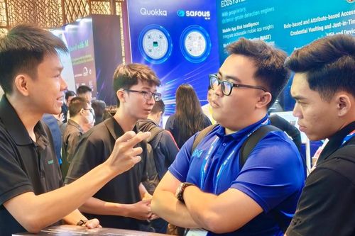 Không gian mạng đem lại nhiều lợi ích nhưng chưa an toàn
