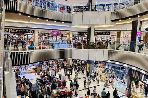 TP Hồ Chí Minh: Thị trường bán lẻ bắt đầu sôi động, văn phòng đón sóng cao cấp