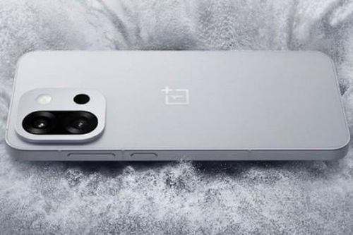 OnePlus 15 lộ cấu hình với pin 7.000 mAh, màn hình phẳng viền siêu mỏng