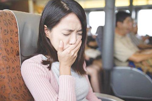 'Tạm biệt nỗi ám ảnh say xe': Mẹo dân gian đơn giản giúp bạn tận hưởng chuyến đi trọn vẹn