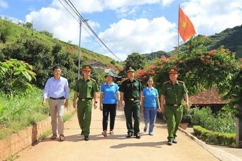 'Điểm tựa' của những người từng lầm lỡ ở xã biên giới Chiềng Sơn