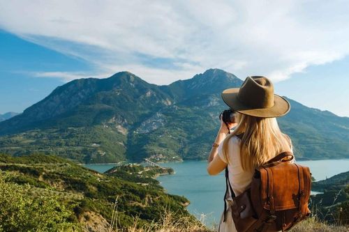 Du lịch 'chữa lành': Đòn bẩy xúc tiến thương mại, mở rộng sinh kế cho người bản địa