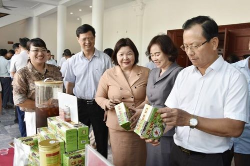 Thúc đẩy sản xuất nông nghiệp hàng hóa