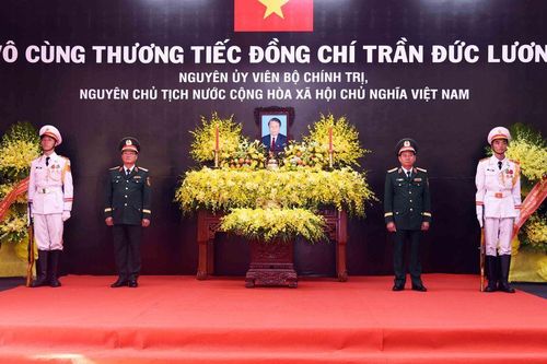 Quảng Ngãi: Tổ chức trang trọng Lễ viếng nguyên Chủ tịch nước Trần Đức Lương